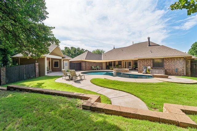 515 Freedom Road, Edmond, OK 73025