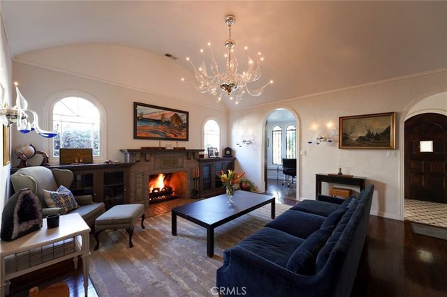 1949 N Catalina Street, Other, CA 90027