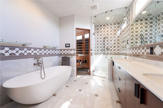 1949 N Catalina Street, Other, CA 90027