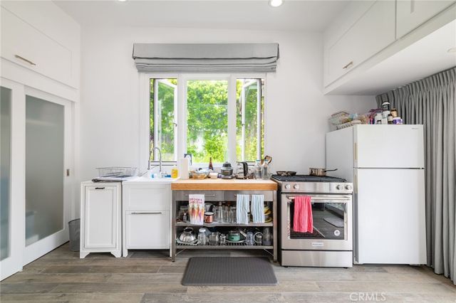 1949 N Catalina Street, Other, CA 90027