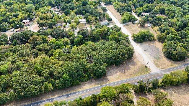 210 Vz County Road 3825, Wills Point, TX 75169