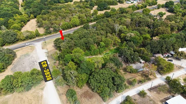 210 Vz County Road 3825, Wills Point, TX 75169