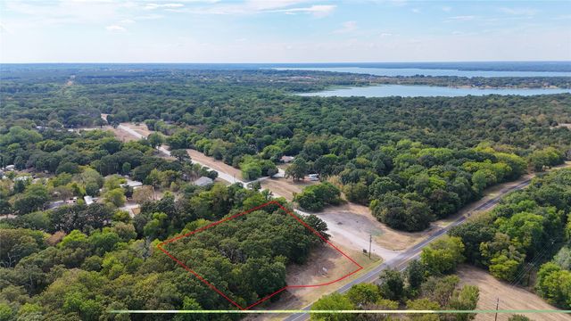 210 Vz County Road 3825, Wills Point, TX 75169