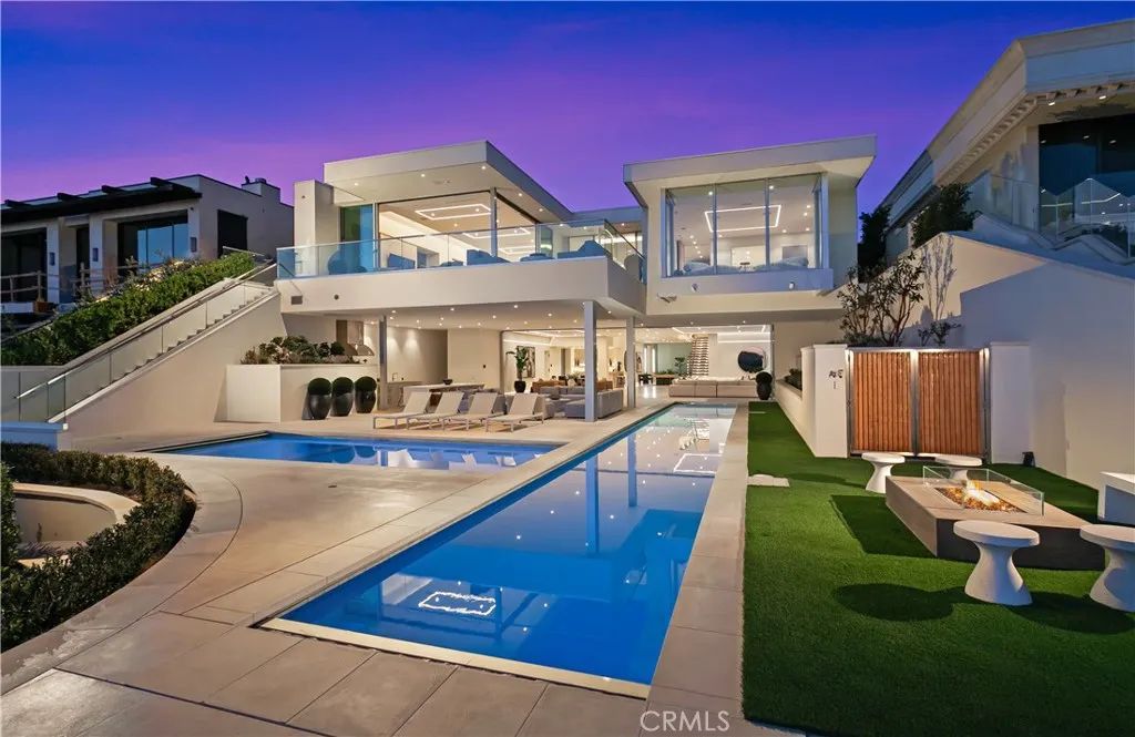 1119 Dolphin, Corona Del Mar, CA 92625