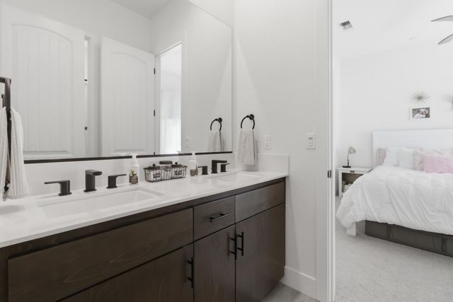 3078 Orange Grove Ter, Lincoln, CA 95648