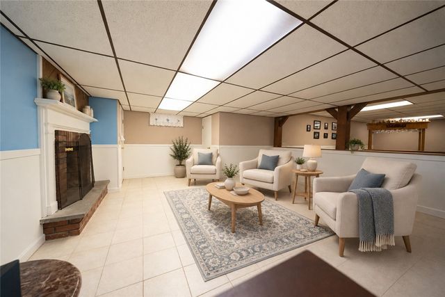 230 Oaklawn Avenue, Cranston, RI 02920