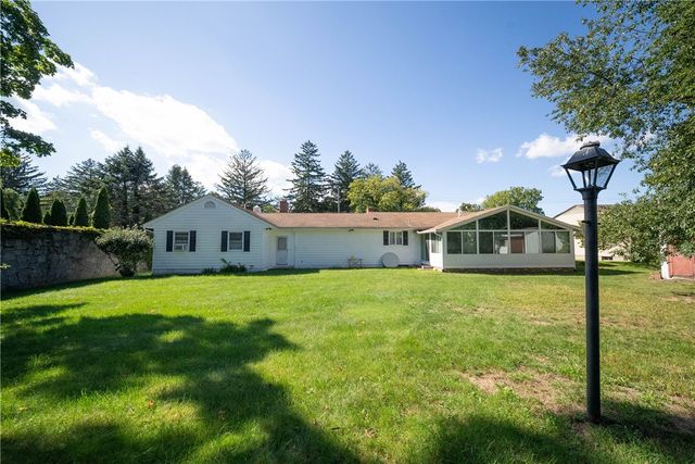 230 Oaklawn Avenue, Cranston, RI 02920