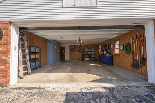 230 Oaklawn Avenue, Cranston, RI 02920