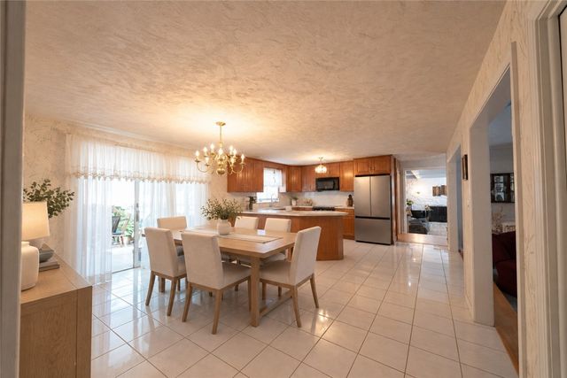 230 Oaklawn Avenue, Cranston, RI 02920