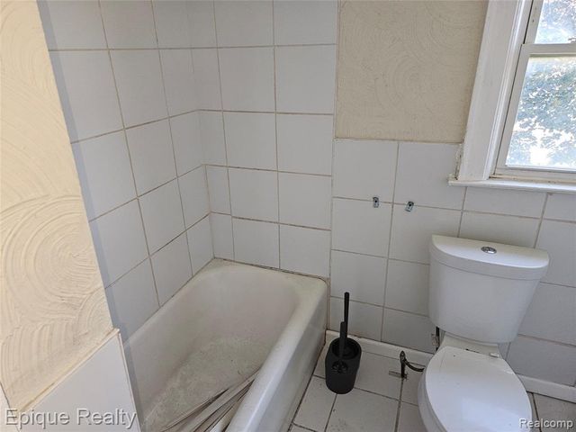 11299 Rosemary Street, Detroit, MI 48213