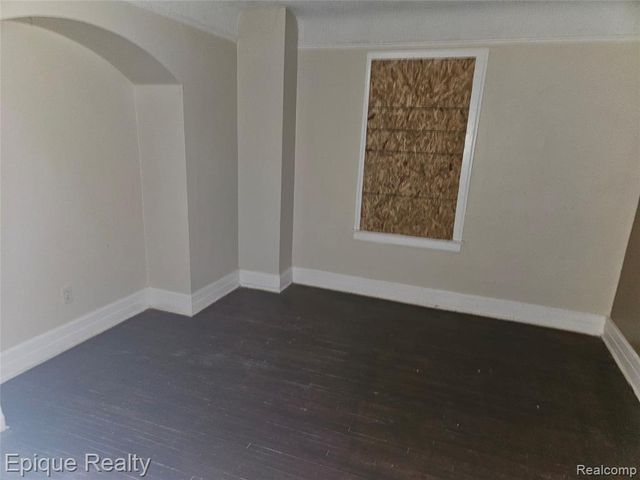 11299 Rosemary Street, Detroit, MI 48213