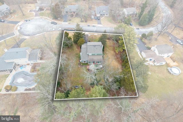 124 RUSSELL CIR, Collegeville, PA 19426