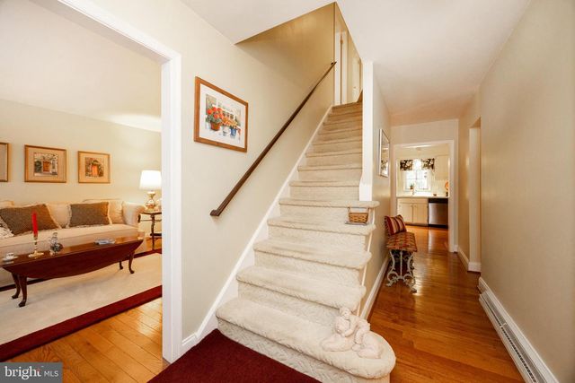 124 RUSSELL CIR, Collegeville, PA 19426