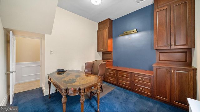 1717 WOODLAND RD, Abington, PA 19001