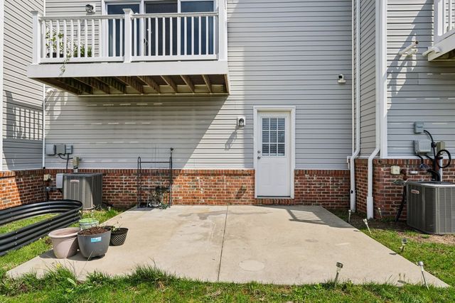 202 Faulk DRIVE, Marshall, PA 15086