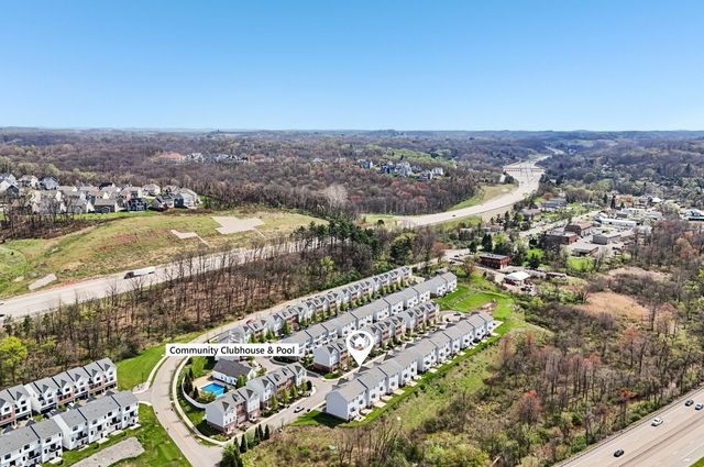 202 Faulk DRIVE, Marshall, PA 15086