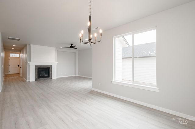 17607 N Boone Peak Ave, Nampa, ID 83687