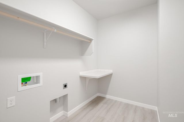 17607 N Boone Peak Ave, Nampa, ID 83687