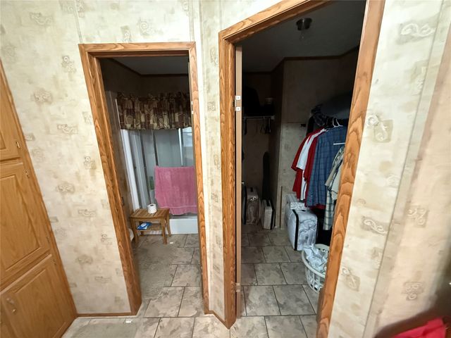 416773 E 1075 Road, Checotah, OK 74426