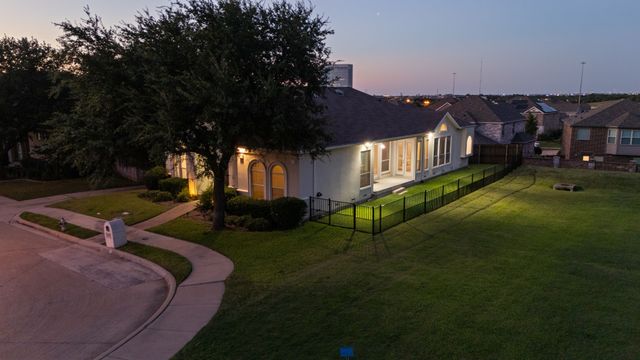 3615 University Park Lane, Irving, TX 75062