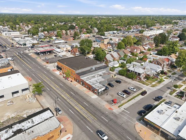 15322 W Warren Avenue, Dearborn, MI 48126