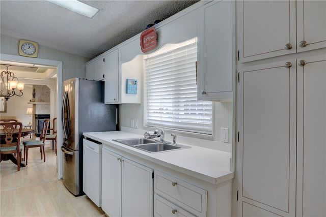 7674 Longhorn Avenue, Micco, FL 32976