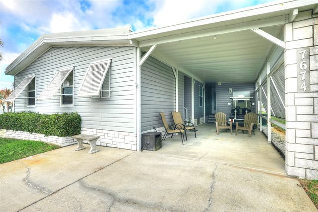 7674 Longhorn Avenue, Micco, FL 32976