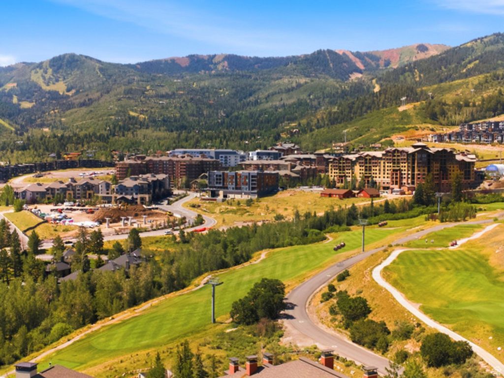 4232 FAIRWAY LN #E-3, Park City, UT 84098 — photo 3
