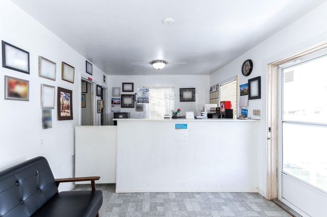 904 Panama Street, Houston, TX 77009