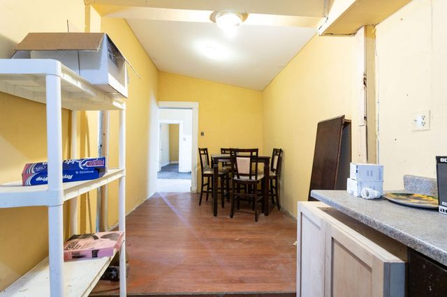 904 Panama Street, Houston, TX 77009
