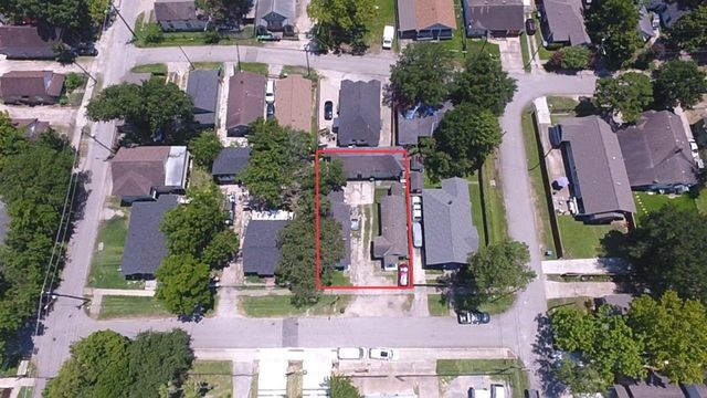 904 Panama Street, Houston, TX 77009