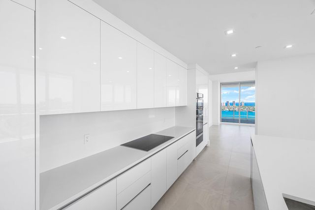 220 Lake Shore Drive 2012, Lake Park, FL 33403