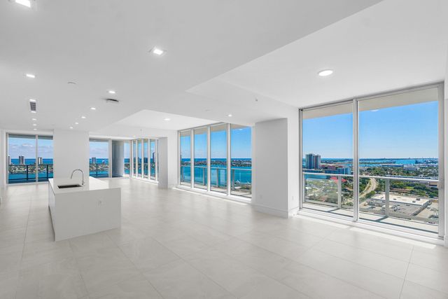 220 Lake Shore Drive 2012, Lake Park, FL 33403