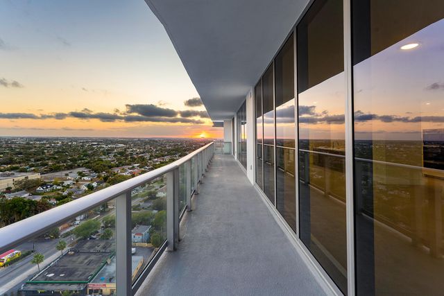 220 Lake Shore Drive 2012, Lake Park, FL 33403