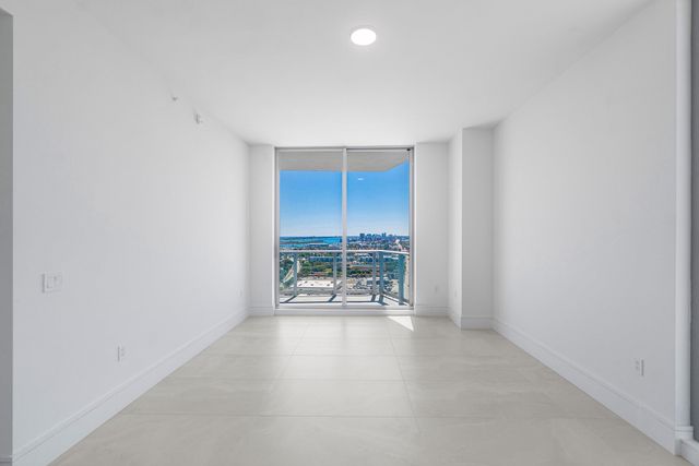 220 Lake Shore Drive 2012, Lake Park, FL 33403