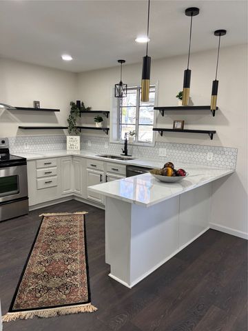 2702 Belknap Avenue, Dallas, TX 75216