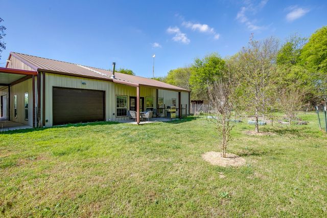 201 Curry Road, Waxahachie, TX 75167