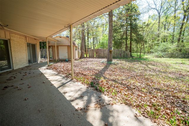 375 County Road 45080, Powderly, TX 75473