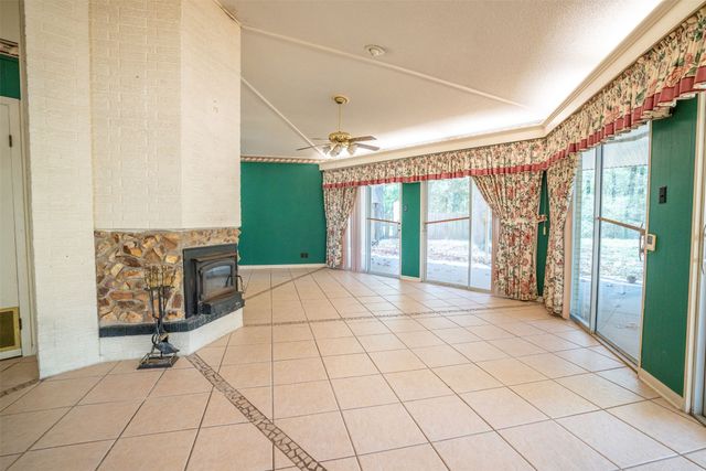 375 County Road 45080, Powderly, TX 75473