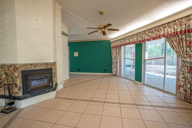 375 County Road 45080, Powderly, TX 75473