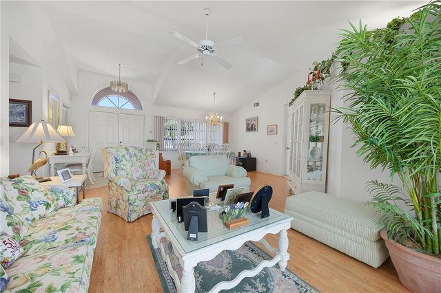 184 MARK TWAIN LANE, Rotonda West, FL 33947