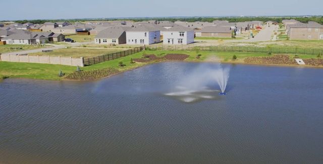 7505 Fenton Parkway, Pilot Point, TX 76258