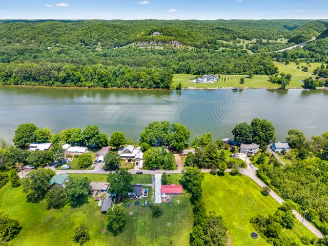 1105 Goose Bay Rd, Ashland City, TN 37015