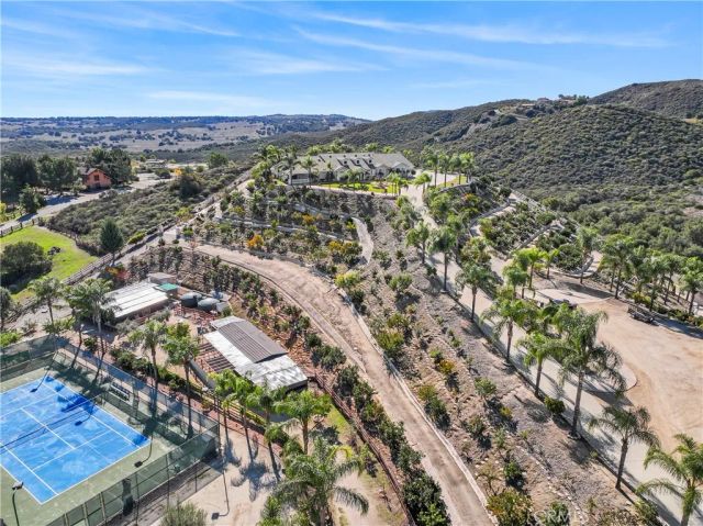 35751 Avenida La Cresta, Murrieta, CA 92562