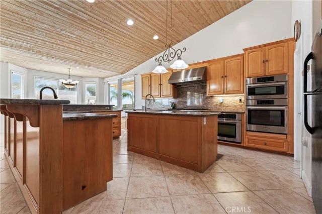 35751 Avenida La Cresta, Murrieta, CA 92562