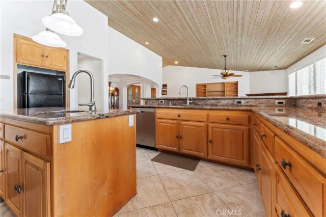 35751 Avenida La Cresta, Murrieta, CA 92562