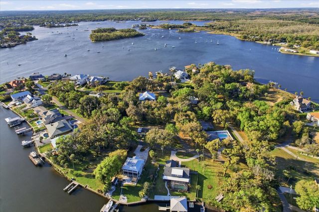 20 NW MAGNOLIA CIRCLE, Crystal River, FL 34428