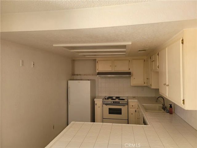 9350 Scenic Lane, Moreno Valley, CA 92557