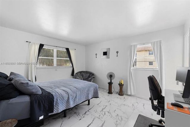 4043 NW 16th Street 201, Lauderhill, FL 33313