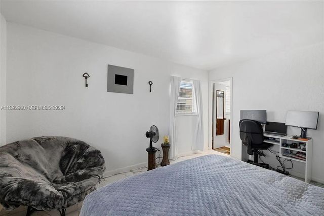 4043 NW 16th Street 201, Lauderhill, FL 33313